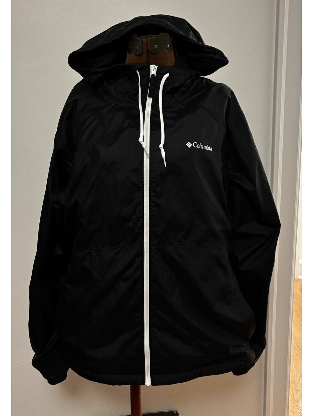 Columbia Center Ridge Women's XL Black Fleece Lined Hooded Windbreaker Jacket